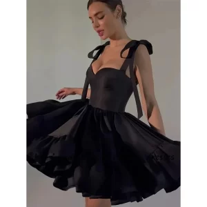 Spaghetti Straps Homecoming Dress with Bow Satin Short Prom Dress for Wedding Mini Party Dress A-line Puffy Cocktail Dresses