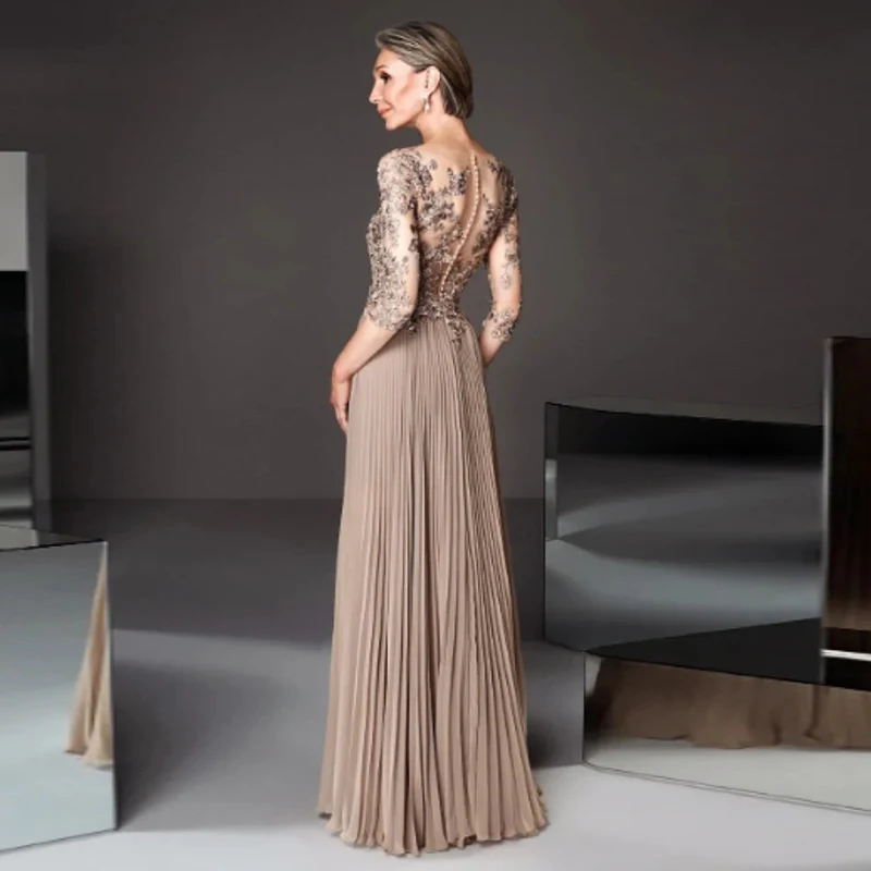 Elegant mother-in-law banquet V-neck evening dress, noble aura, queen lace pleated ball gown, performance long style - Image 3